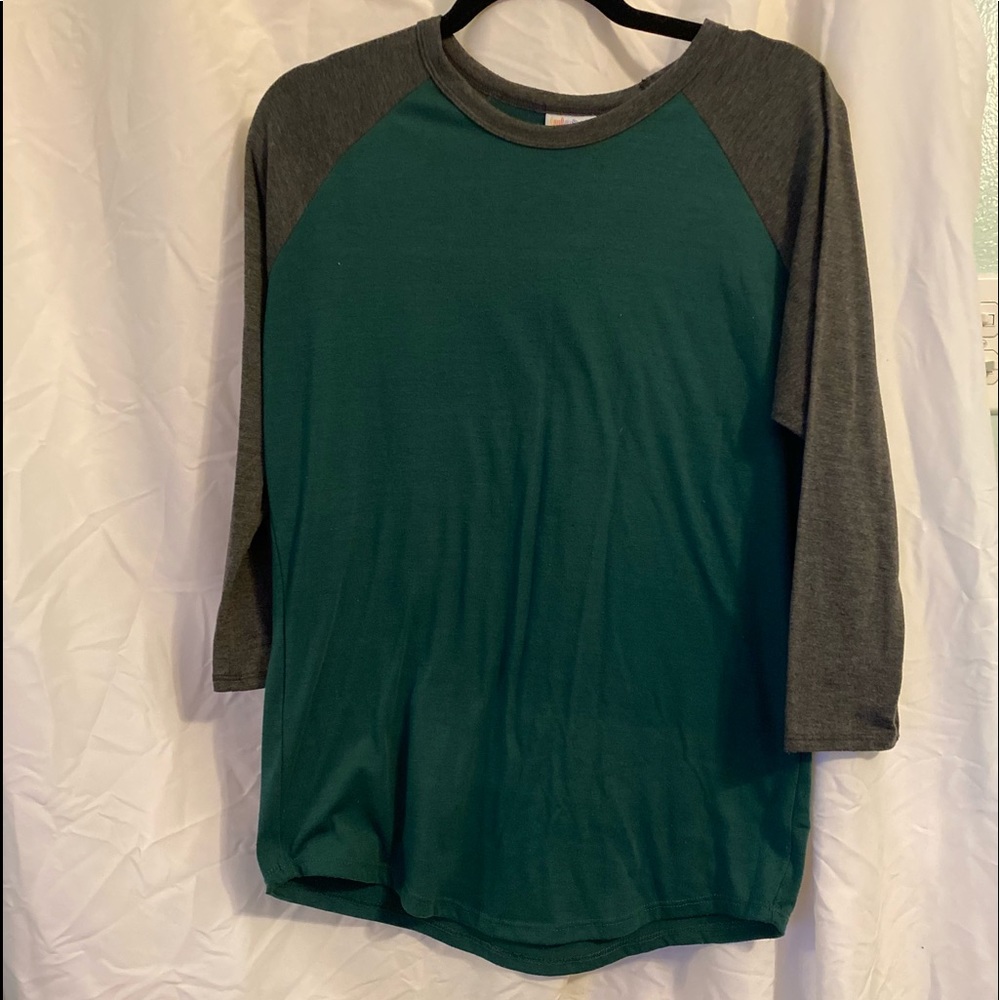 LulaRoe 3/4 Sleeve Shirt